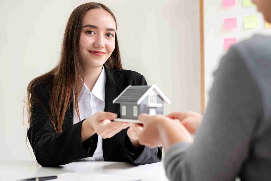 what skills do you need for real estate